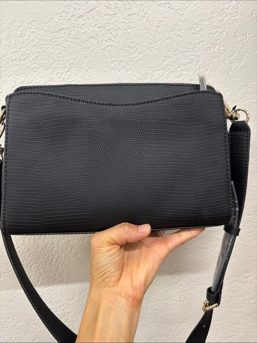 GUESS lyndi Crossbody bag black